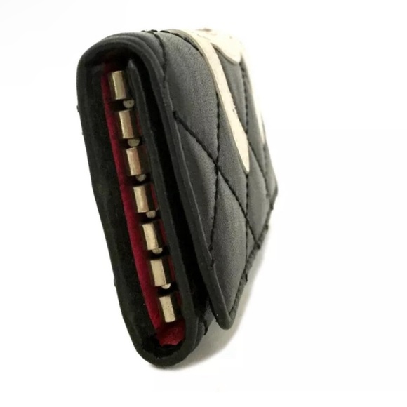 CHANEL Combon CC Logo Lambskin Black Quilted 6 Ring
Key Case Wallet - Picture 2 of 8